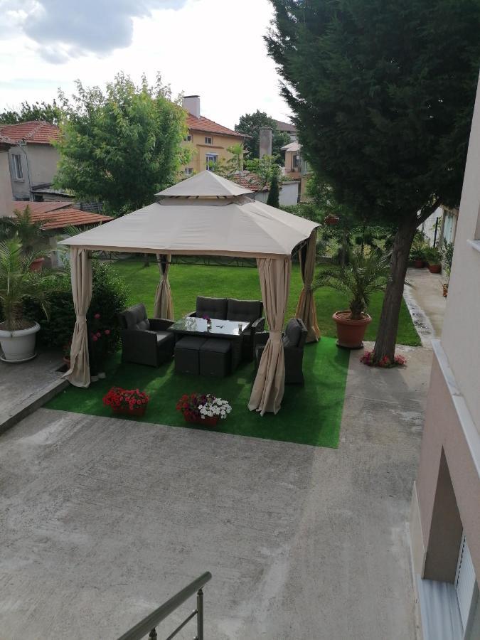 Villa Ros Guest House Svilengrad Ngoại thất bức ảnh