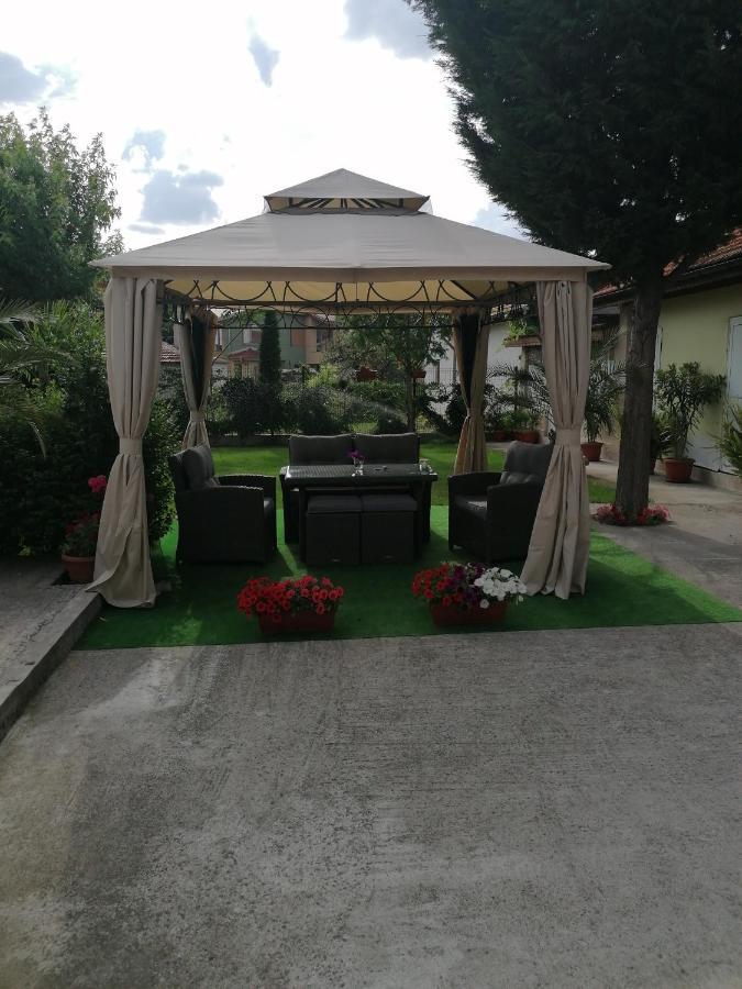 Villa Ros Guest House Svilengrad Ngoại thất bức ảnh