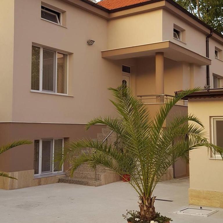 Villa Ros Guest House Svilengrad Ngoại thất bức ảnh