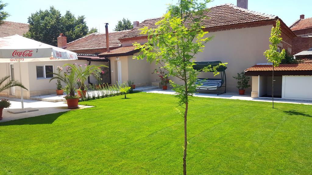 Villa Ros Guest House Svilengrad Ngoại thất bức ảnh