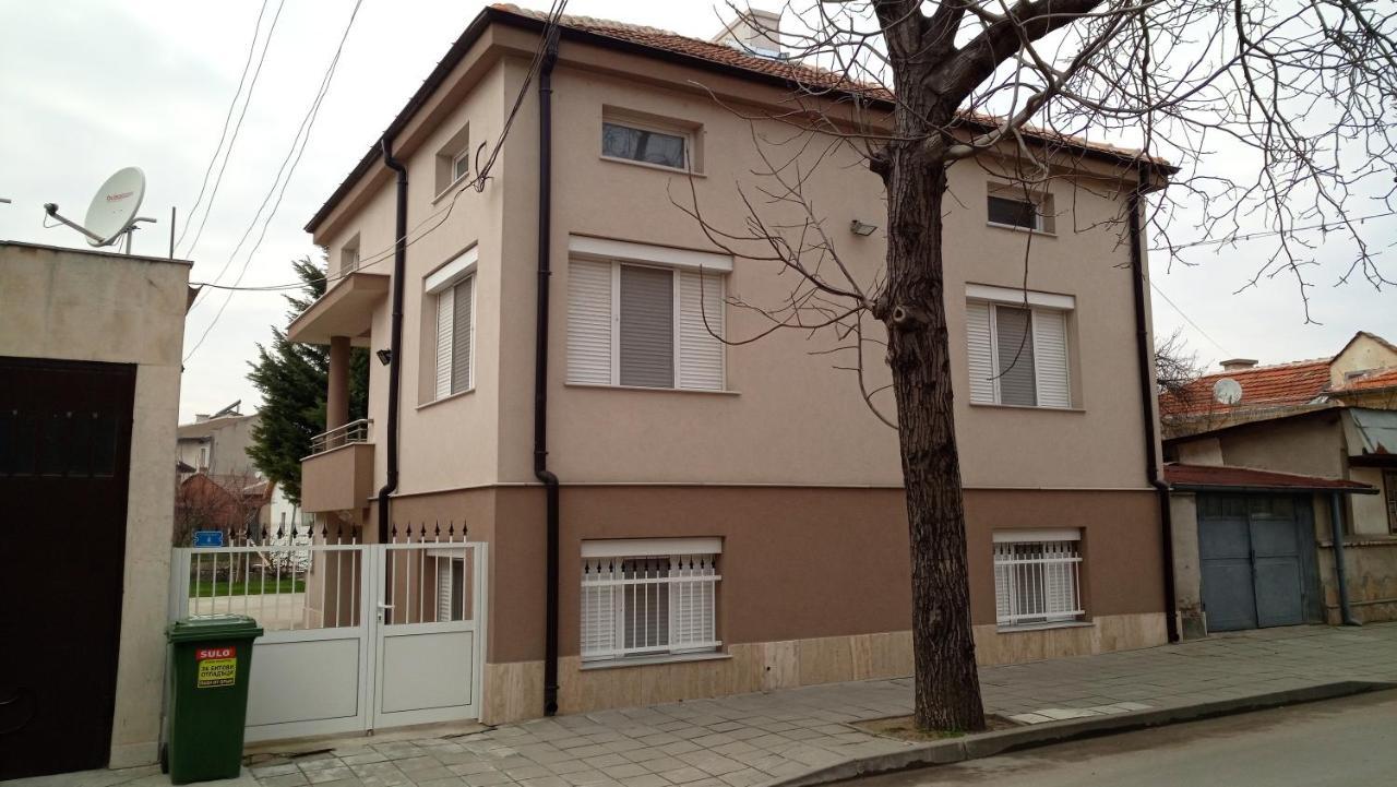Villa Ros Guest House Svilengrad Ngoại thất bức ảnh