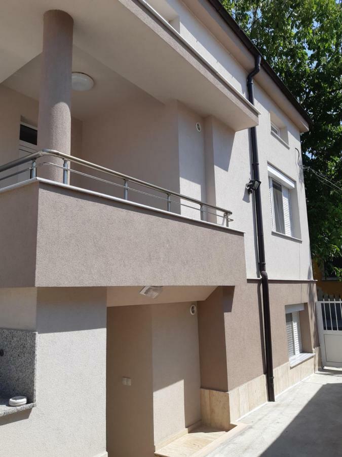 Villa Ros Guest House Svilengrad Ngoại thất bức ảnh